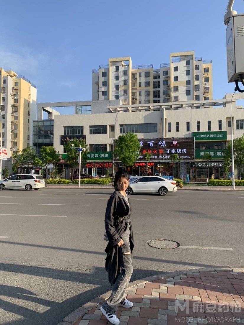 清新模特