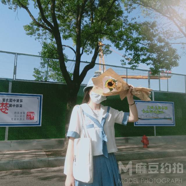 校园模特