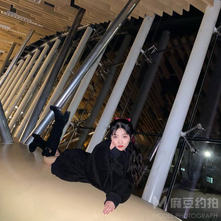 情侣模特
