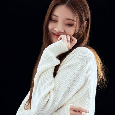 黑白模特