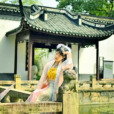 汉服模特