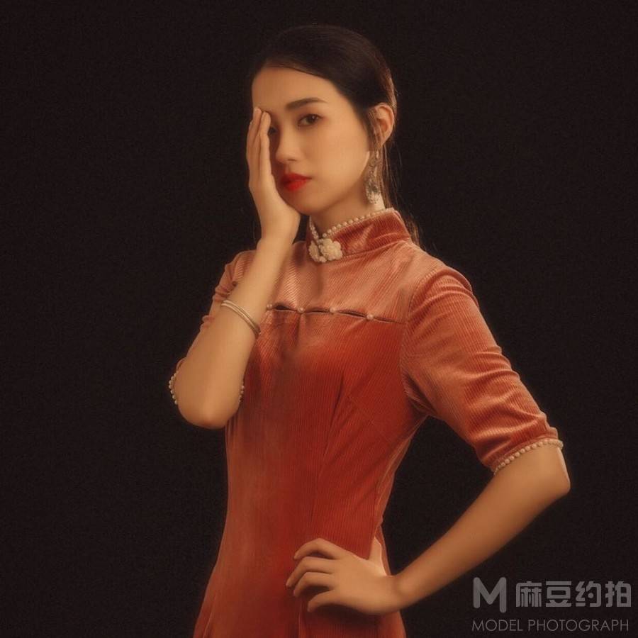 妆容模特