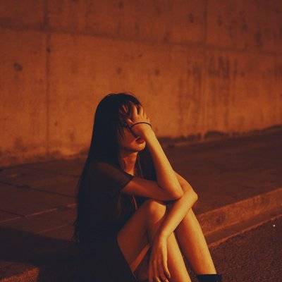 情绪模特