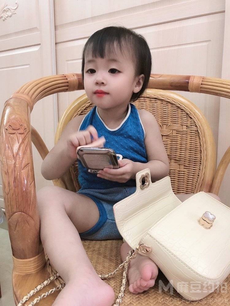儿童摄影模特