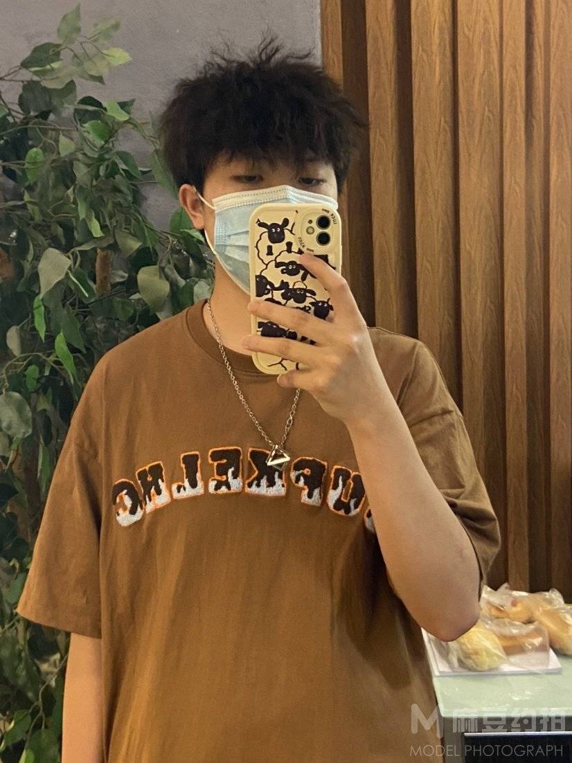 黑白模特