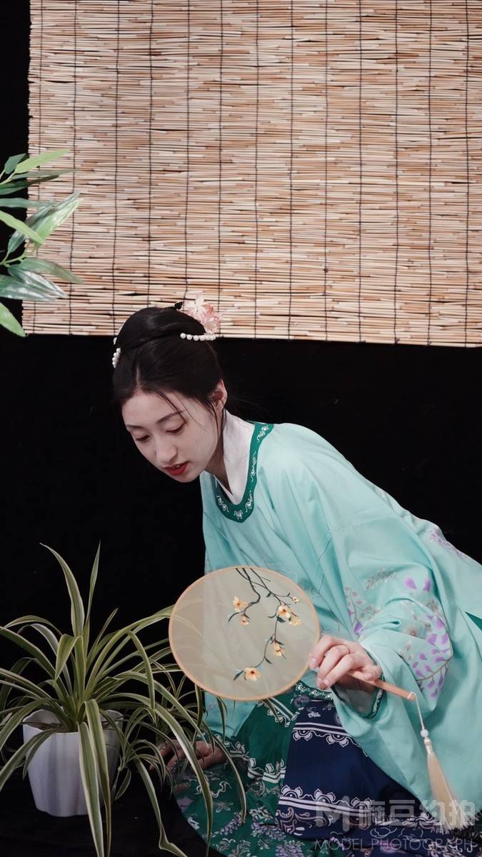 民国模特