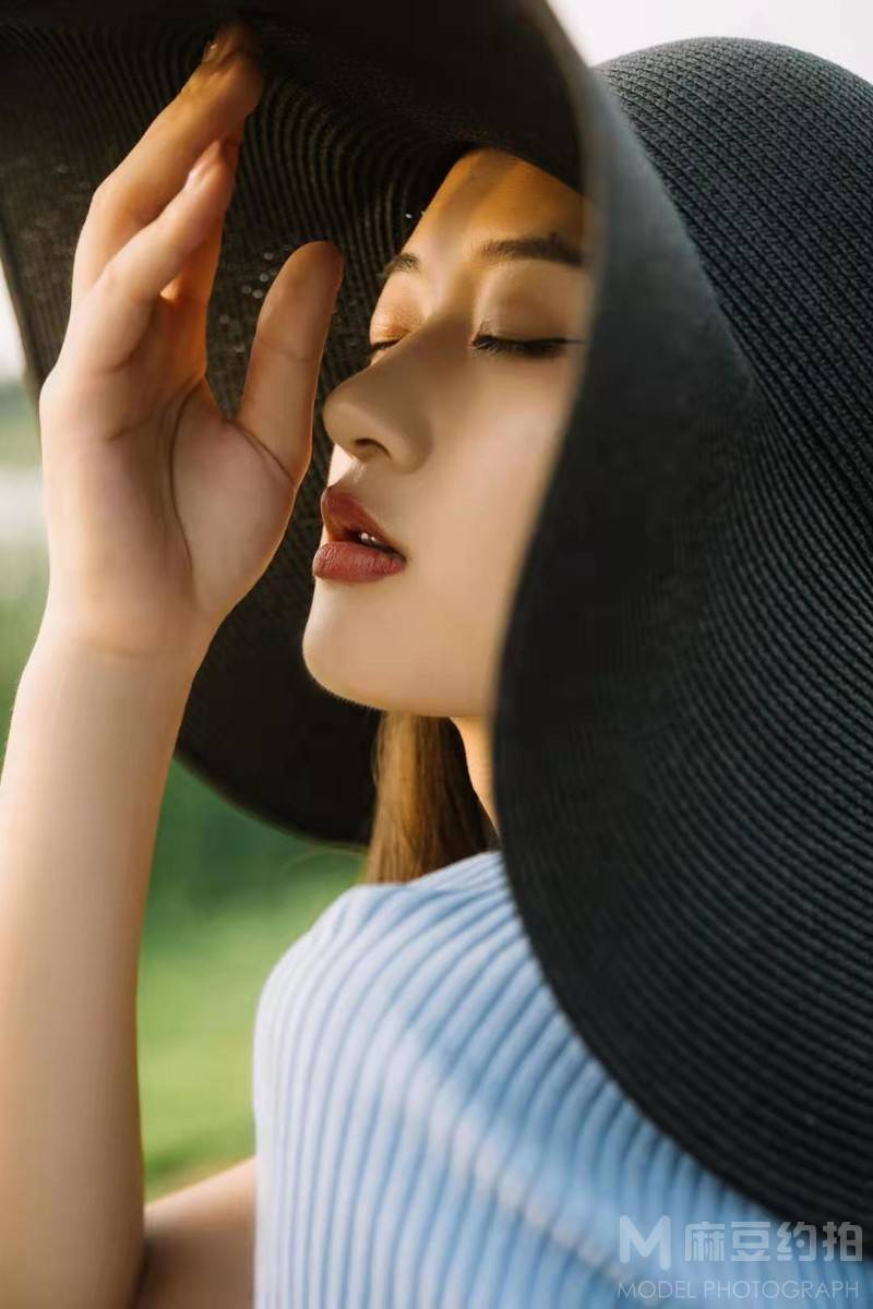 纪实模特