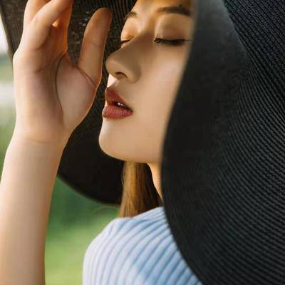 纪实模特