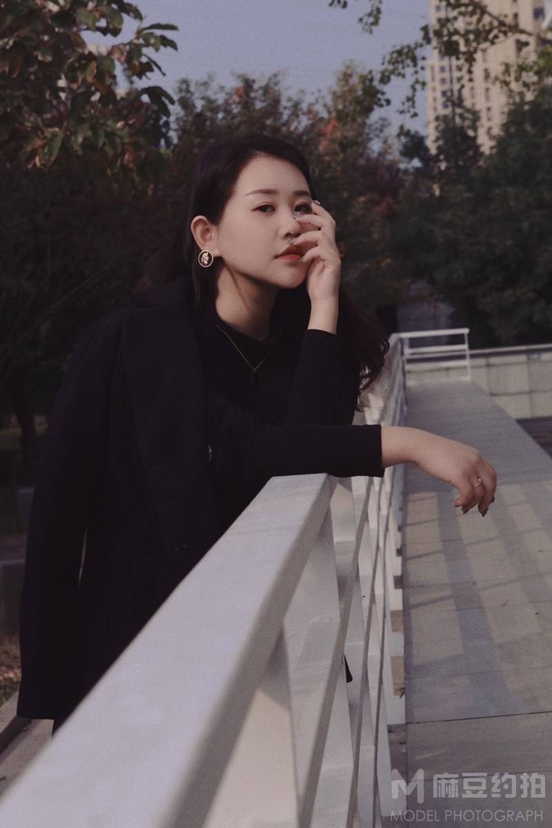 清新模特