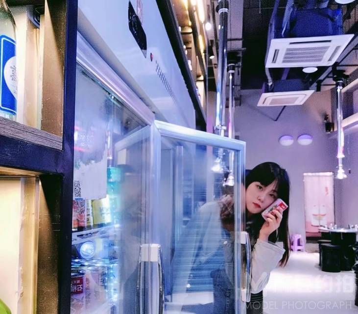 校园模特