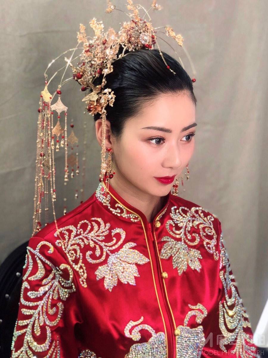 妆容模特