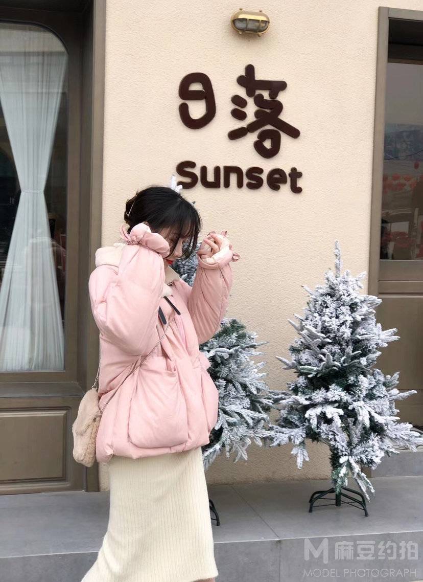 清新模特