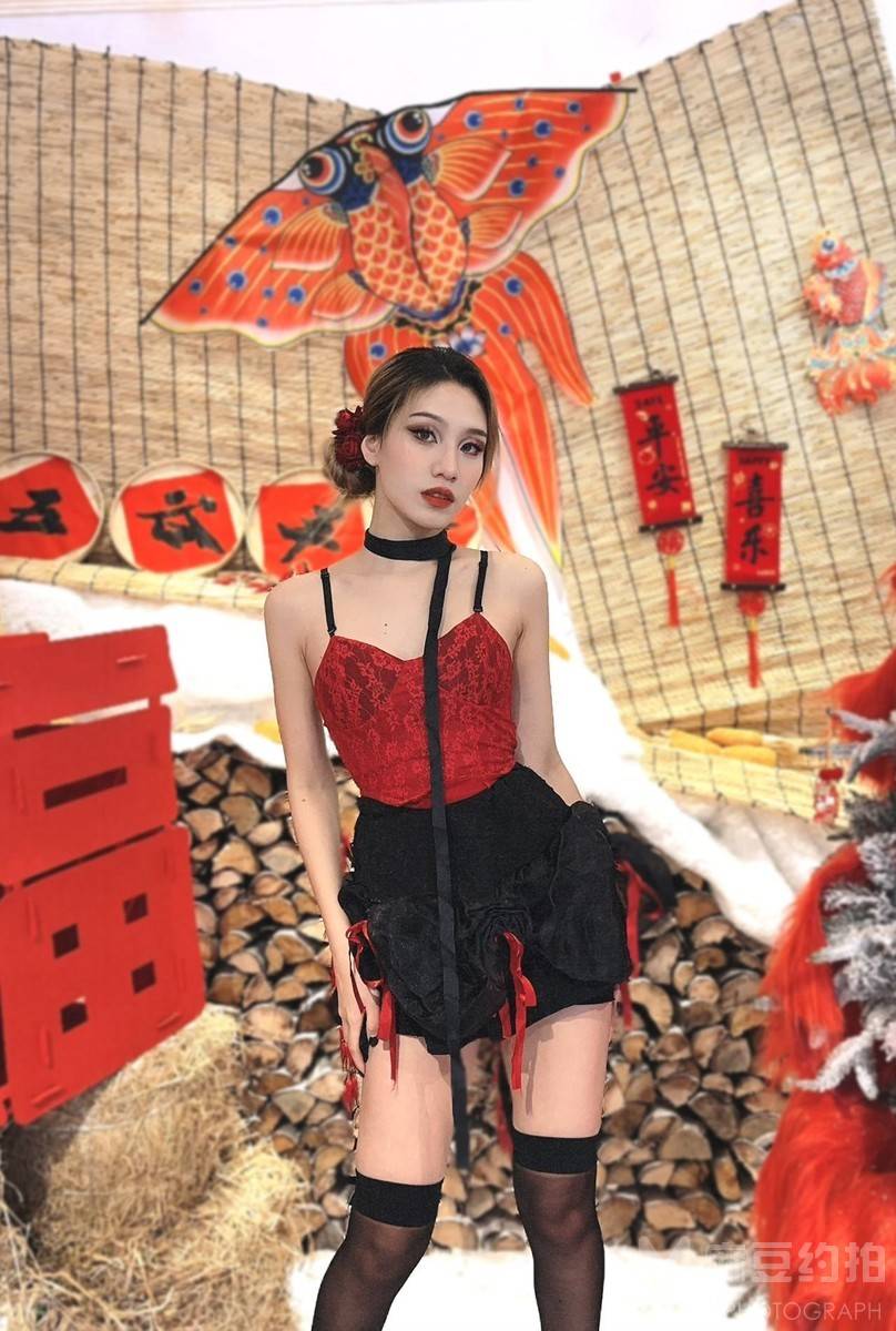 妆容模特