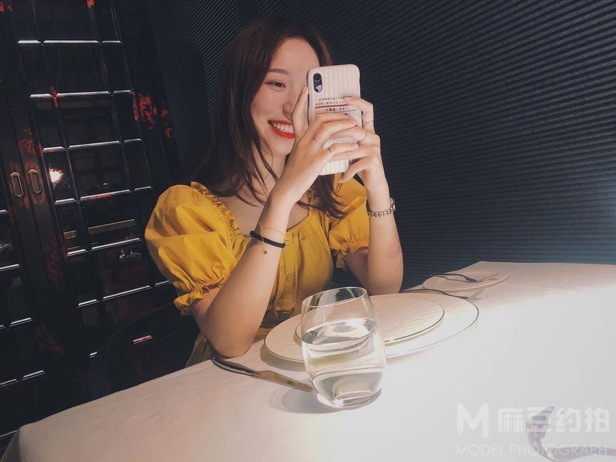商务模特