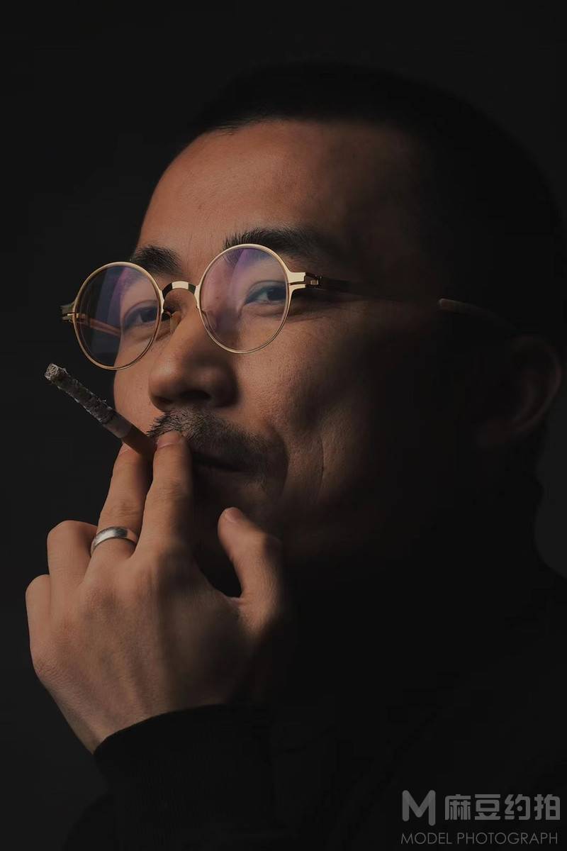 胶片模特