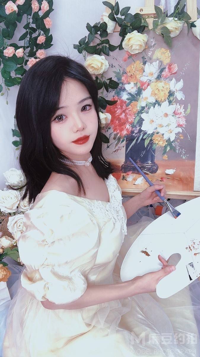 校园模特