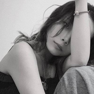 黑白模特