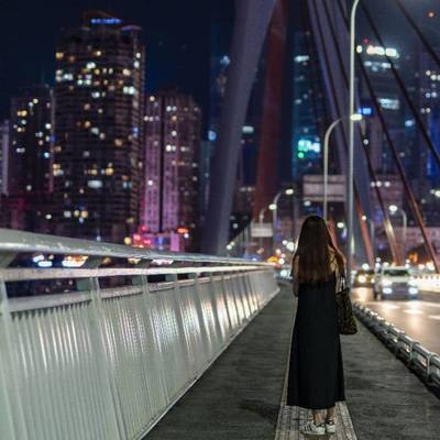 夜景模特