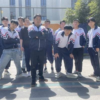 校园模特