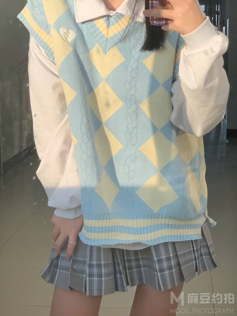 校园模特