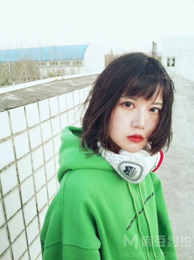 胶片模特