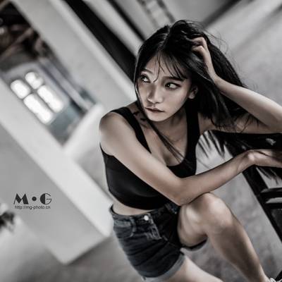 暗黑模特