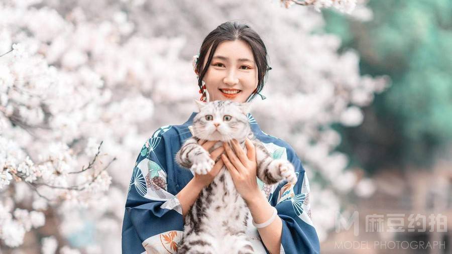 校园模特