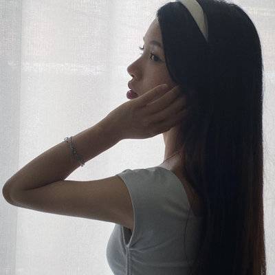 黑白模特