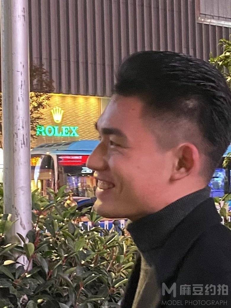 胶片模特