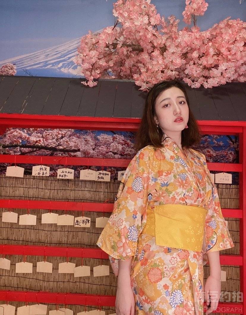 和服模特