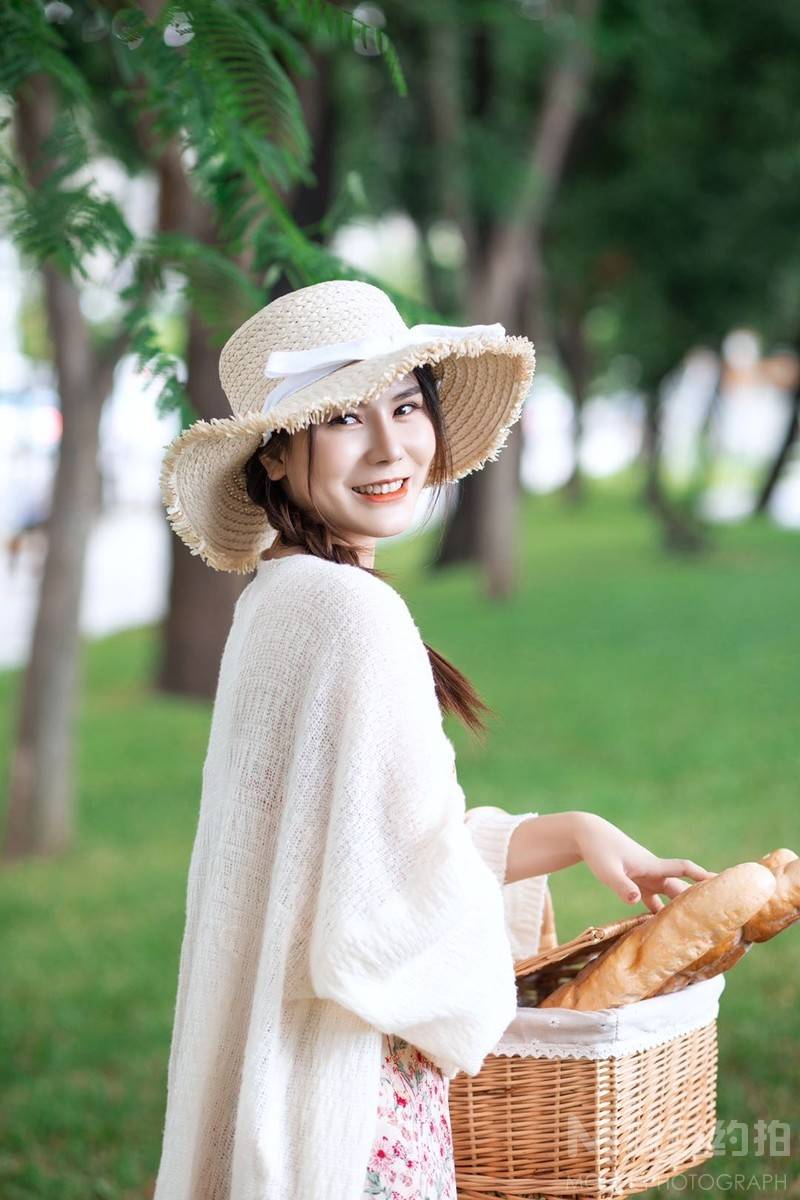 清新模特
