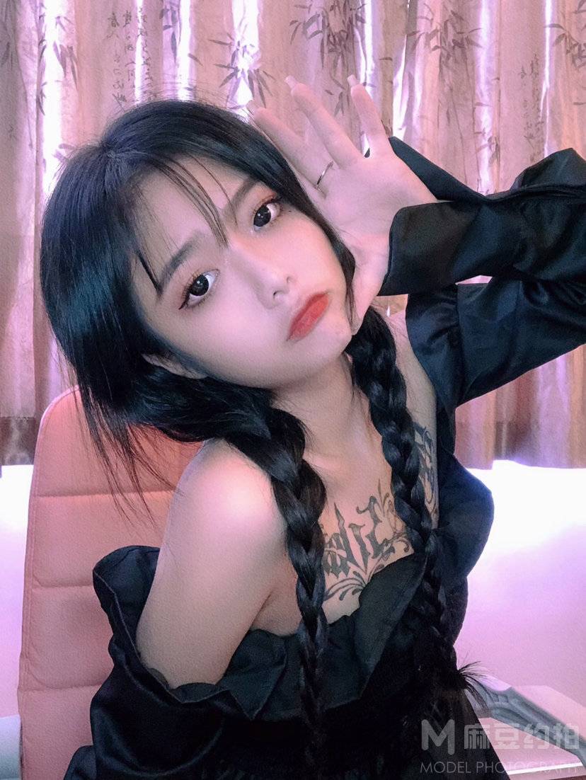 妆容模特