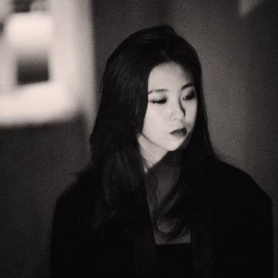 黑白模特