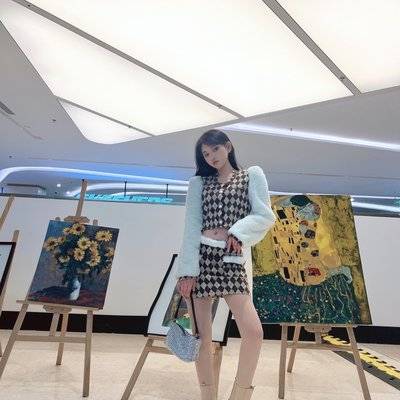 清新模特