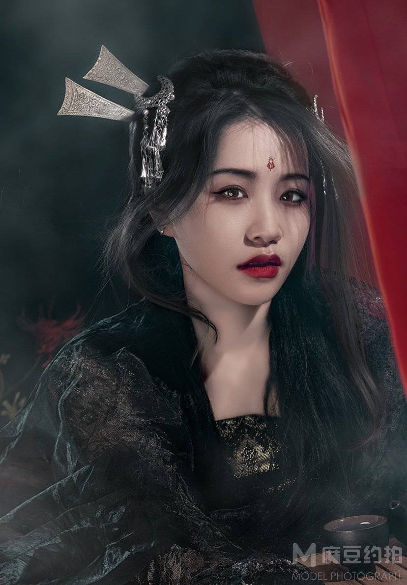 暗黑模特