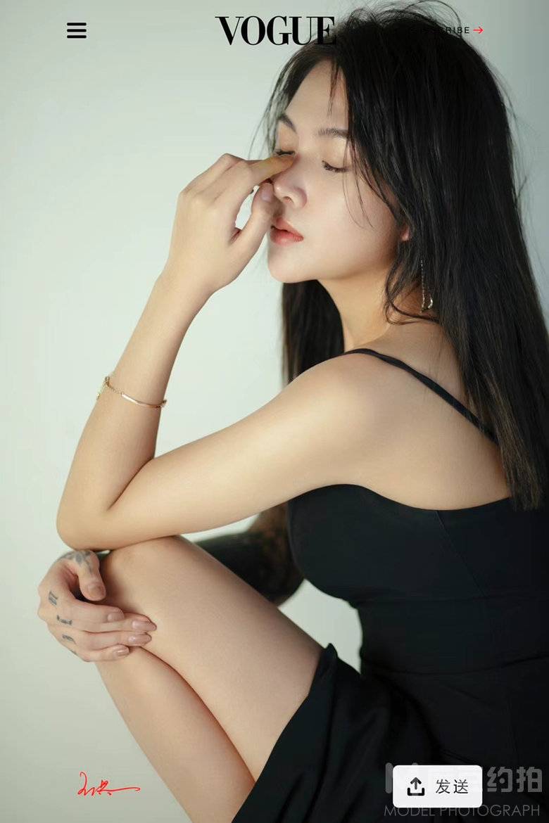 情绪模特