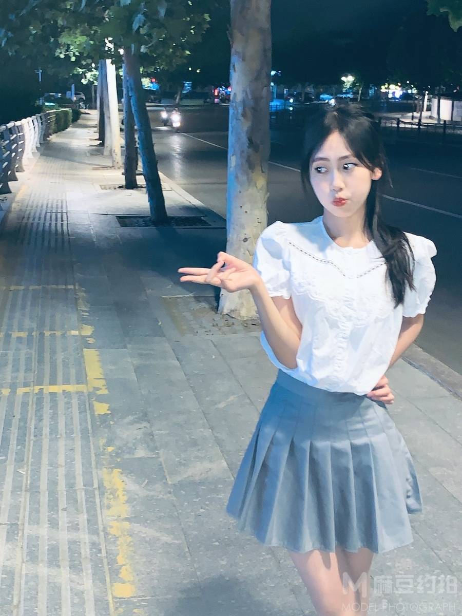 夜景模特