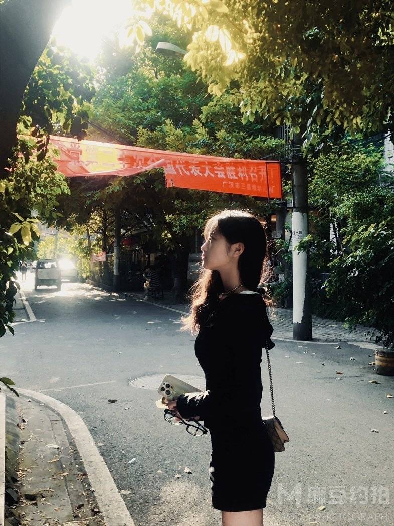 胶片模特