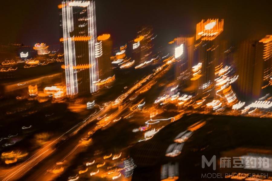 夜景模特
