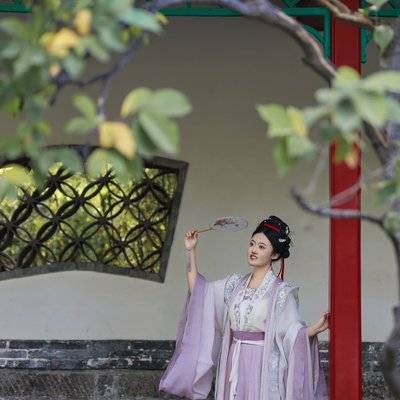 汉服模特
