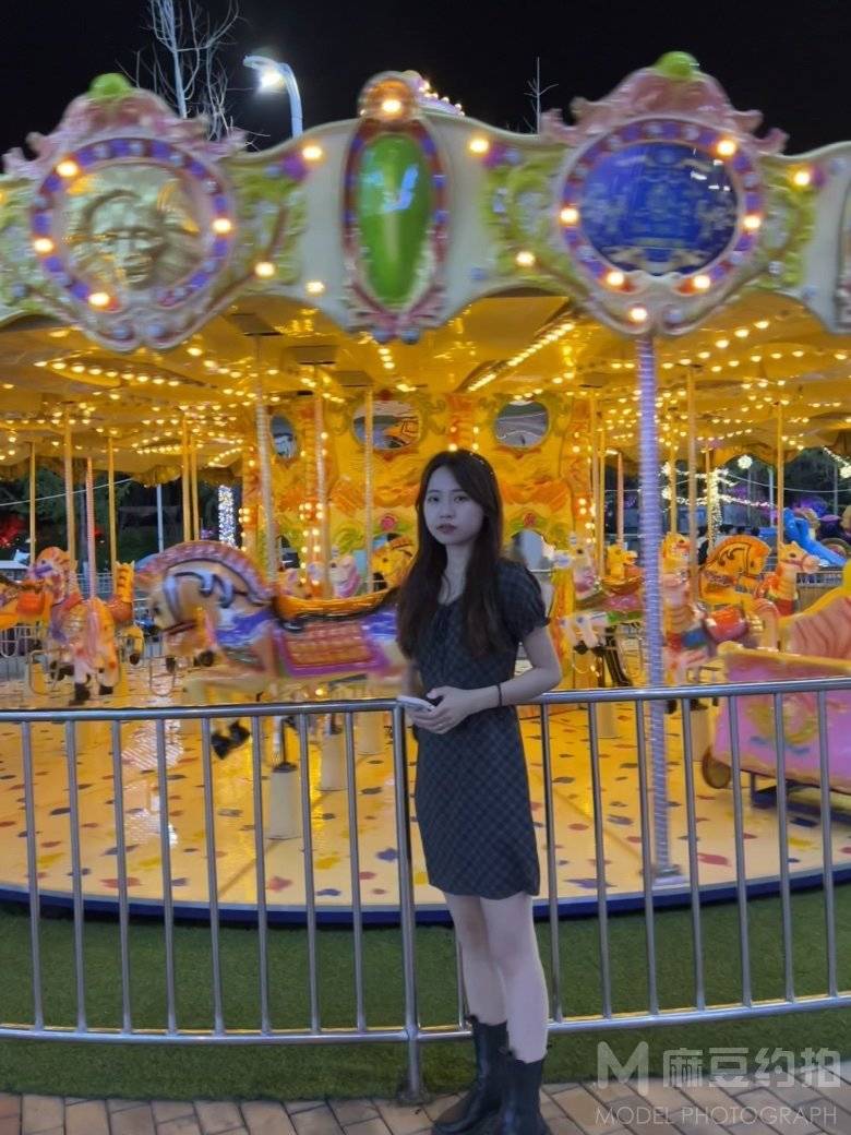 夜景模特