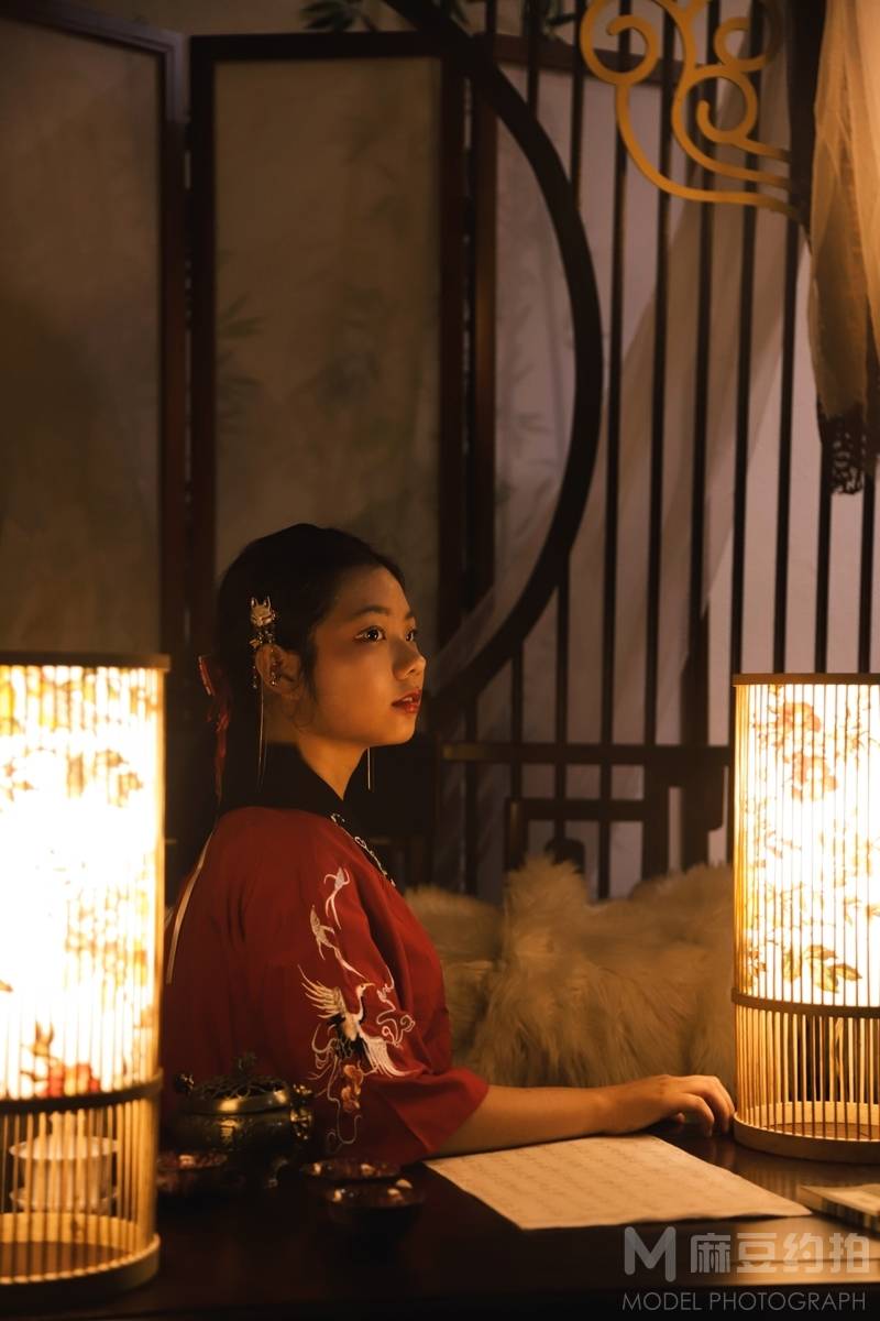 汉服模特