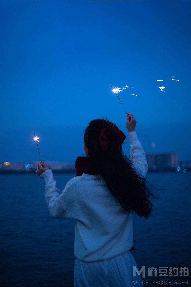 夜景模特