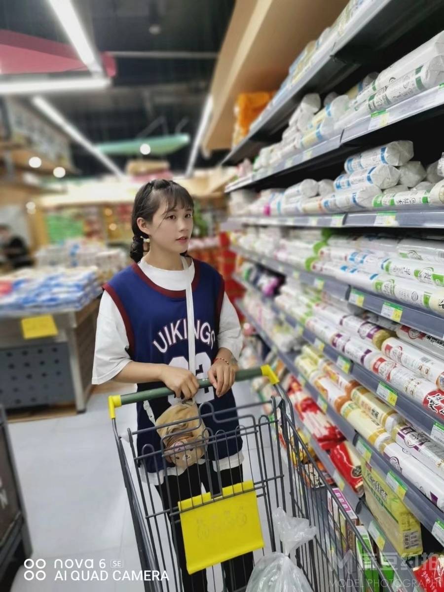 少女模特