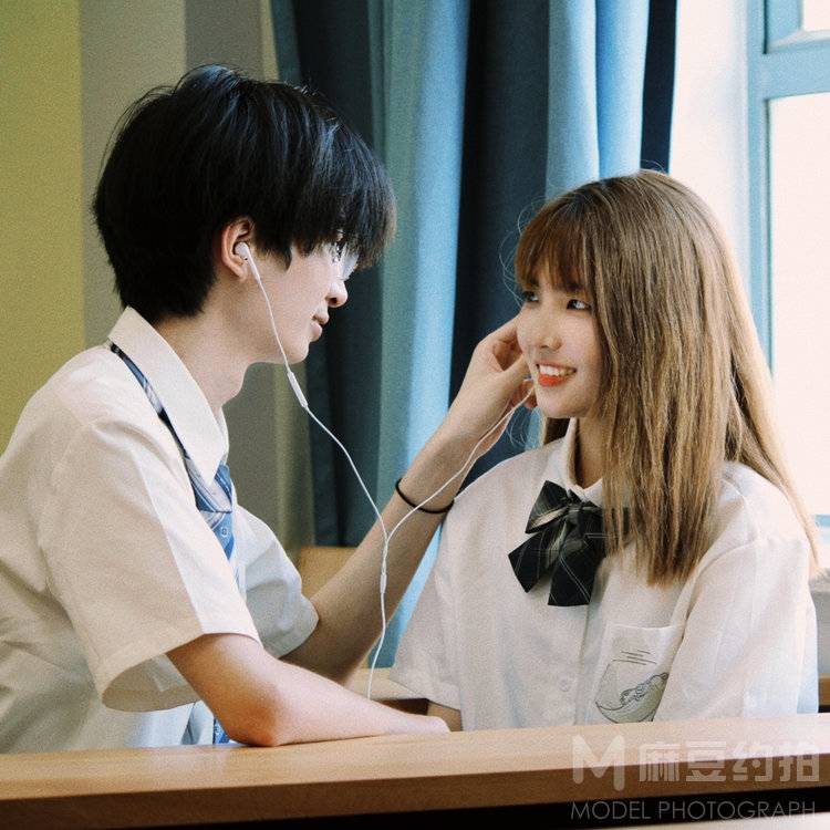 情侣模特
