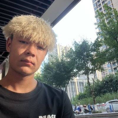 黑白模特