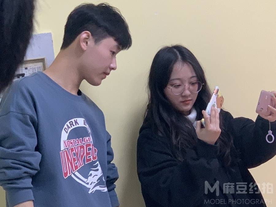 妆容模特