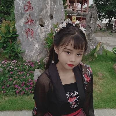 黑白模特