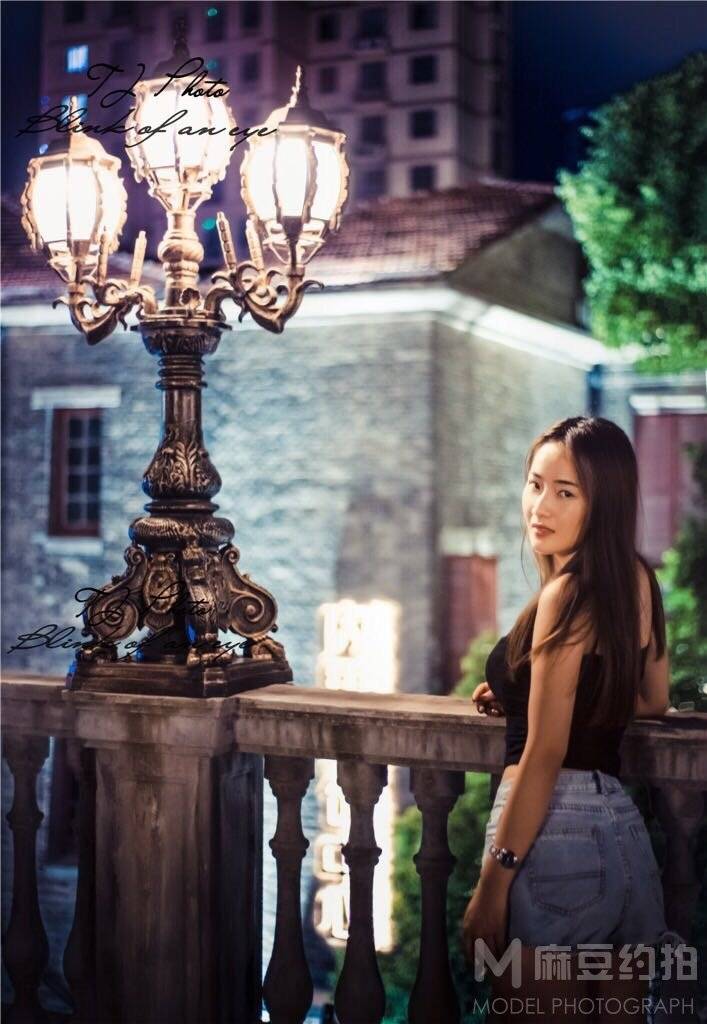 夜景模特