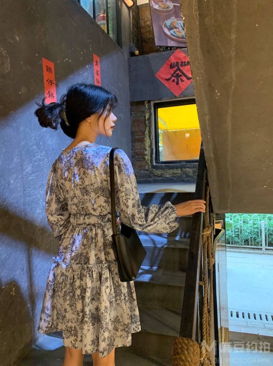 情侣模特